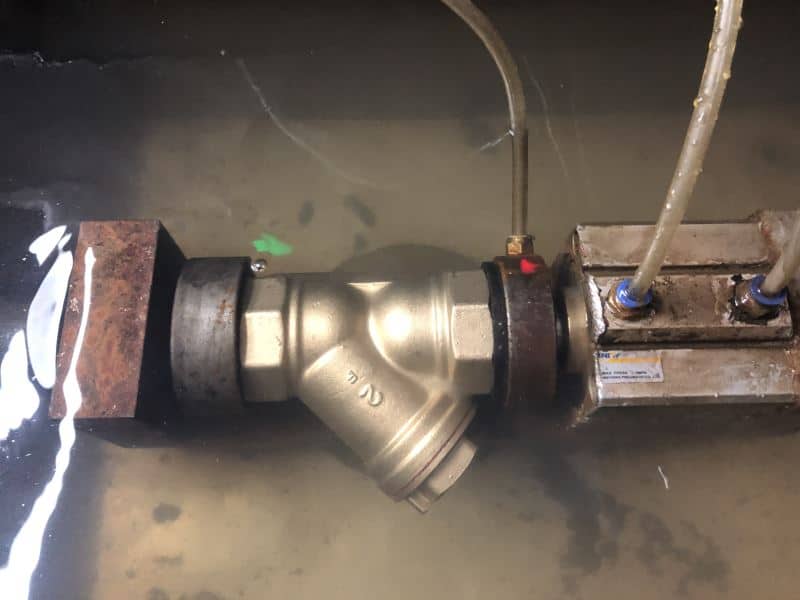 y strainer leakage
