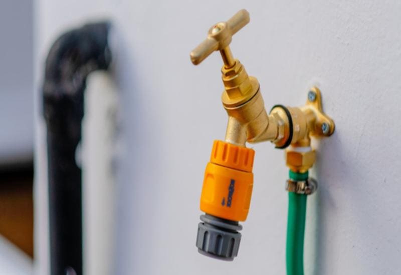 hose bib connect hose
