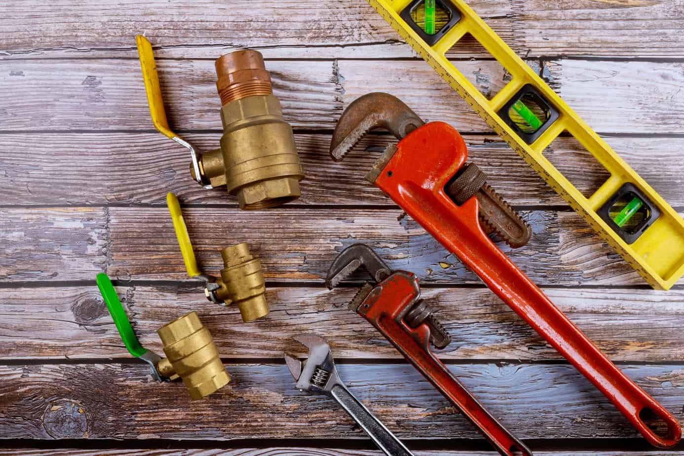 Valves connections