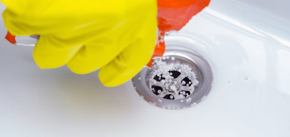 Sink strainer clean